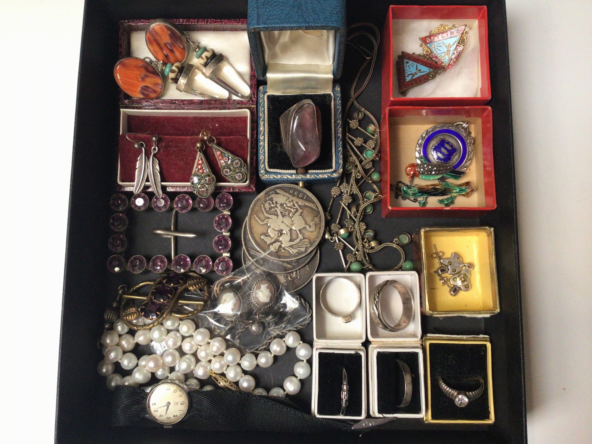 Group of vintage silver jewellery, paste set buckle, pair of cameo...