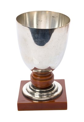 Lot 263 - An Art Deco Elkington silver plated and bakelite trophy vase