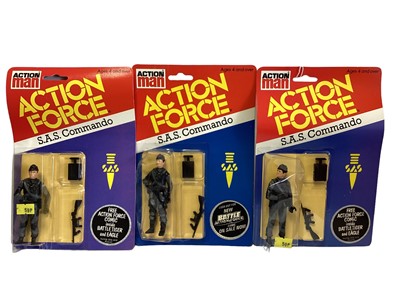 Lot 14 - Palitoy Action Man Action Force S.A.S. Squad Leader & S.A.S.Commando (x3), on card with blister pack (4)