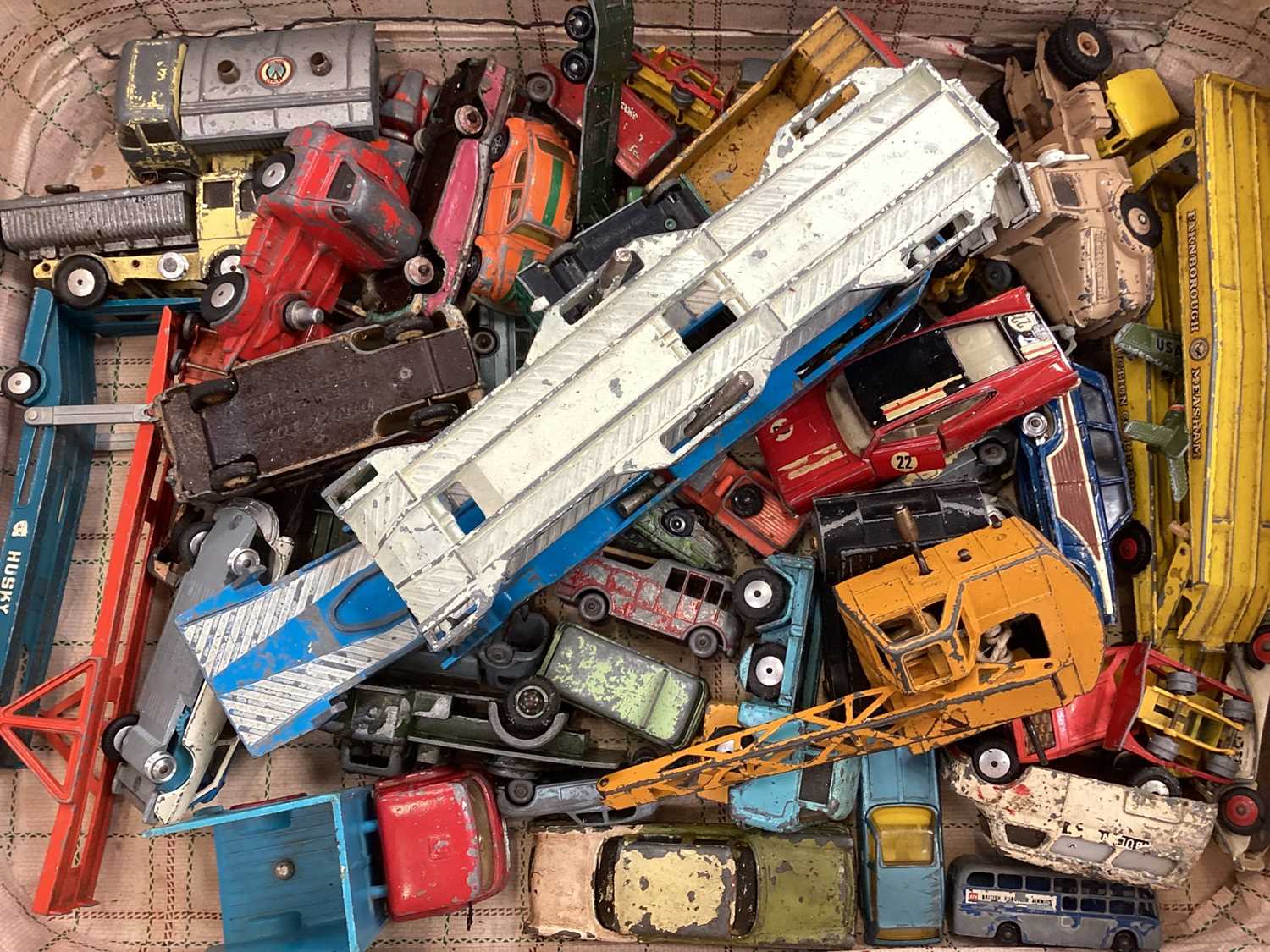 Lot 1945 - Die cast unboxed selection various manufacturers including Matchbox, Dinky, Corgi etc, in three suitcases and two boxes.