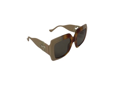 Lot 2112 - Gucci sunglasses
