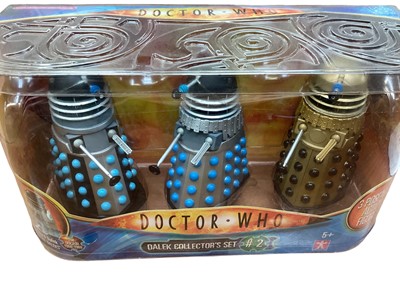 Lot 1981 - BBC Dr Who Dalek Emporer, Dalek money box, Tardis & other related items