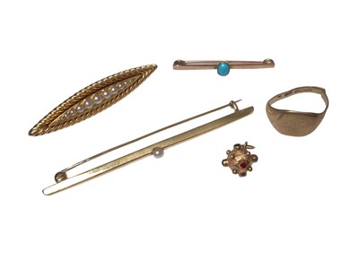 Lot 155 - Two gold seed pearl brooches, 9ct gold turquoise cabochon bar brooch, 9ct gold signet ring (broken) and a yellow metal gem set pendant