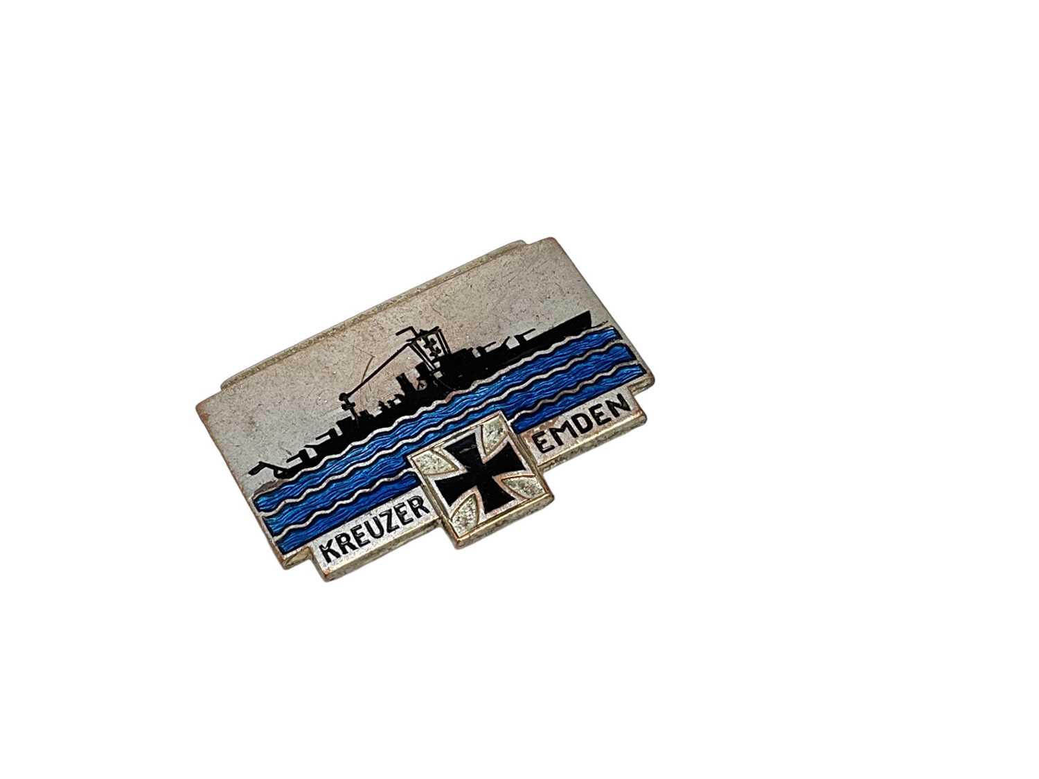 Lot 844 - Nazi 'Kreuzer Emden' commemorative enamel pin badge 3.4cm