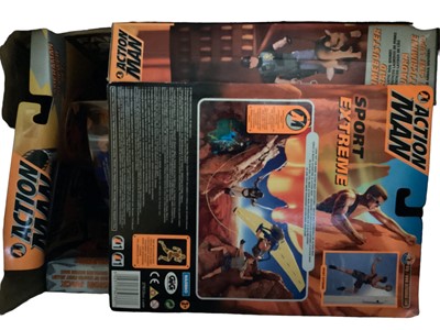 Lot 2002 - Modern Action Man outfits & vehicles (qty)
