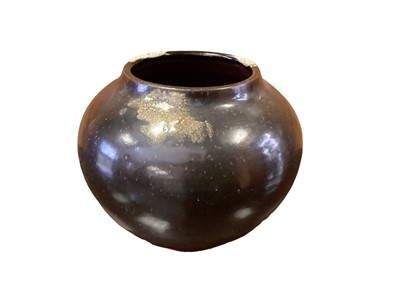 Lot 1282 - Yeap Poh Chap (1927-2007) A large tenmoku glazed vase with khaki flecks, painted signature, 20cm high