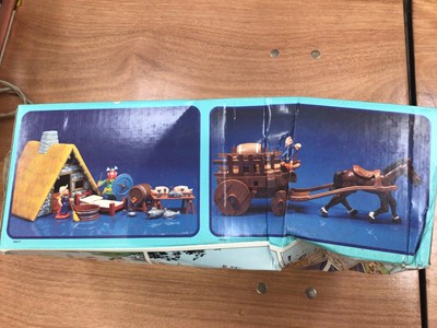 Lot 2012 - CEJI Asterix & Obelix's Motorised Gallic Chariot & Fortress, both in poor boxes (2)