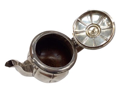 Lot 270 - George V silver bachelors teapot with fruitwood handle and finial, (London 1923).