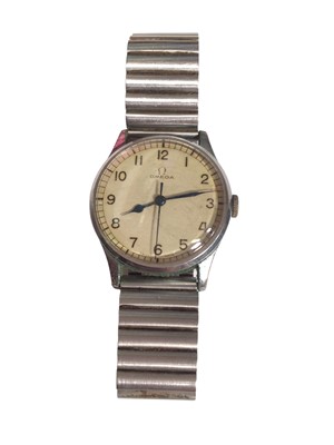 Lot 235 - Late 1940s/early 1950s Omega wristwatch