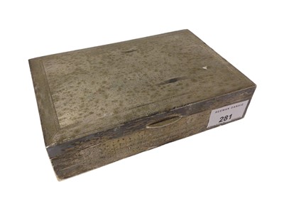 Lot 281 - 1940s silver cigarette box with presentation inscription