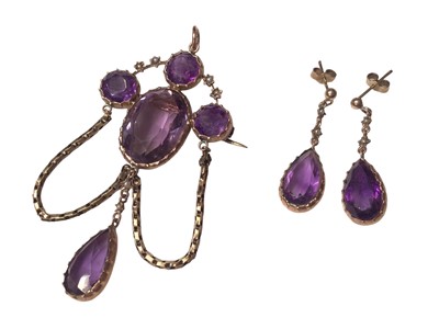 Lot 246 - Early Victorian gold, amethyst and seed pearl brooch/pendant and pair of matching drop earrings