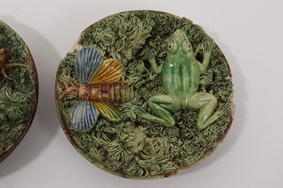 Lot 77 - Two small antique Palissy ware majolica pottery plates - M Mafra, Portugal (2)