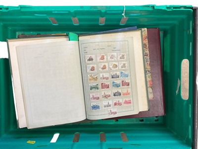 Lot 206 - Various stamp albums