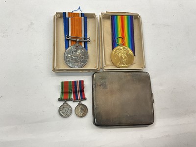 Lot 520 - First World War pair comprising War and Victory medal named to 219646. SGT. W. Francis. R.A.F.