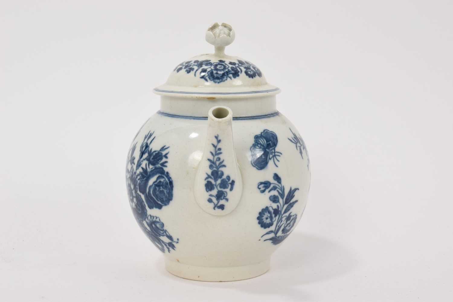 Lot 72 - Caughley blue printed teapot and cover, circa