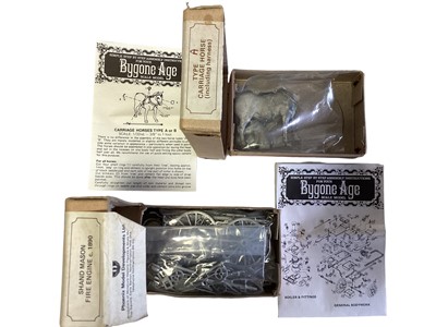 Lot 31 - Bygone Age 1:32 Scale Pewter Farm related model kits & Phoenix Miniatures (qty)