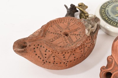 Lot 942 - Collection of antiquities and curios