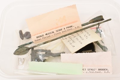 Lot 942 - Collection of antiquities and curios