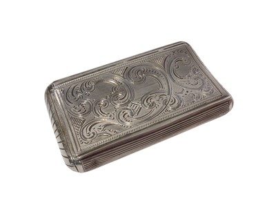 Lot 411 - 19th century Dutch silver snuff box