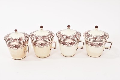 Lot 191 - Four Wedgwood Queensware custard cups and covers, circa 1810