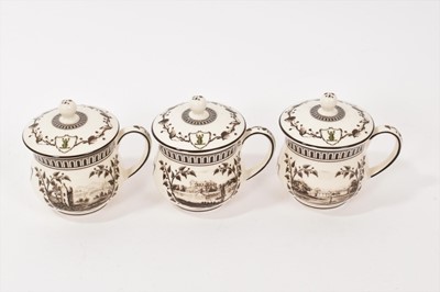 Lot 192 - Three Wedgwood ‘Frog Service’ style custard cups and covers