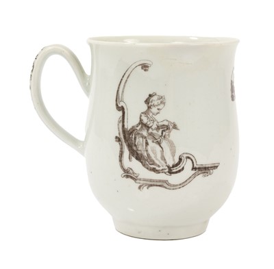 Lot 214 - Rare Worcester mug, printed by Robert Hancock with Bubbles and The Doll, after Gravelot, 3 ½” high, circa 1758