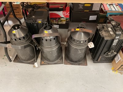 Lot 466 - Five Theatre production stage lights