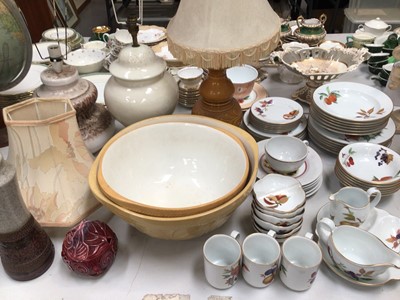 Lot 322 - Royal Worcester Evesham dinner ware, two large mixing bowls and four table lamps