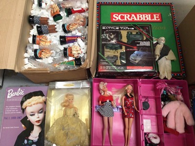 Lot 318 - Novelty chess set, other games, vintage and later Barbies with accessories, small snooker table, tennis rackets etc