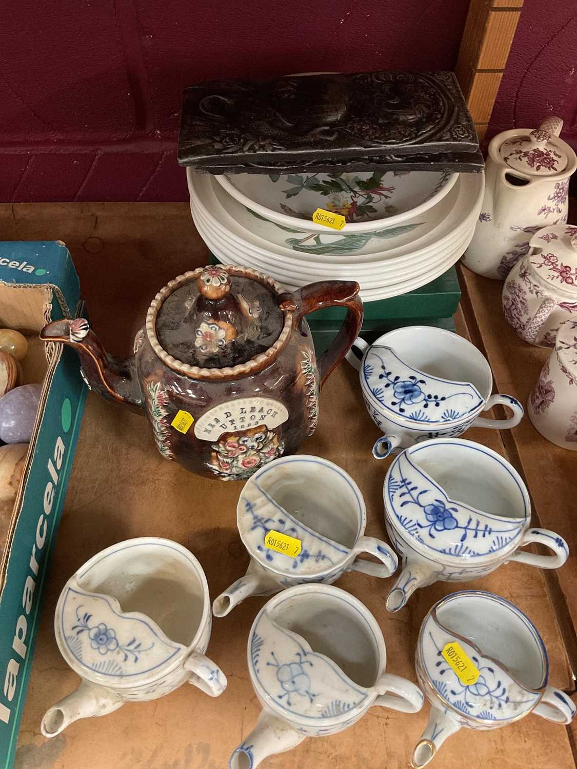 Store Teapot Lot