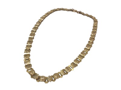 Lot 508 - Victorian gold fringe necklace