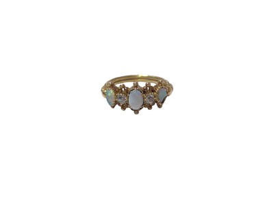 Lot 490 - Victorian gold opal and diamond ring