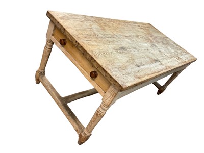 Lot 1429 - 19th century pine kitchen table
