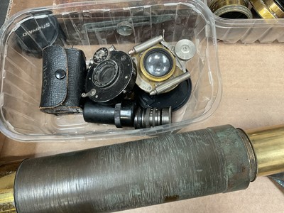 Lot 132 - Victorian four drawer telescope, lenses and plate camera elements