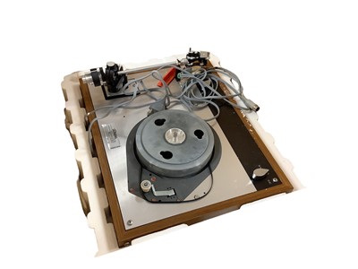 Lot 2215 - Thorens TD 160 Turntable