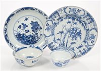 Lot 8 - 19th century Chinese blue and white bowl...