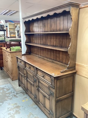 Lot 1361 - Good quality oak two height dresser with carved decoration