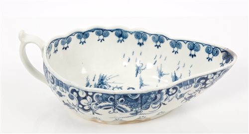 Lot 15 - 18th century Worcester blue and white fluted...