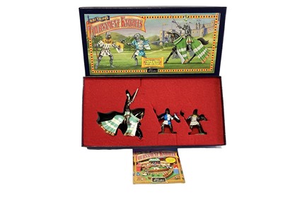 Lot 297 - Britains Tournament Knights No.08764 & No.08762, both boxed (2)