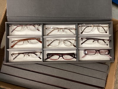 Lot 222 - Collection of approximately 120 pairs of opticians display spectacles (not prescription)