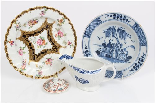 Lot 21 - 18th century Lowestoft blue and white sauce...