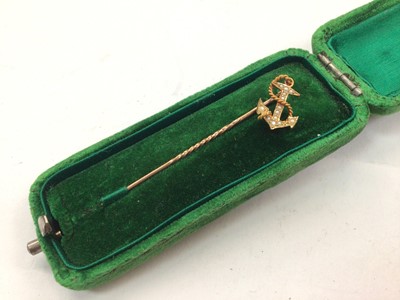 Lot 1082 - Victorian 15ct gold seed pearl anchor tie pin in case