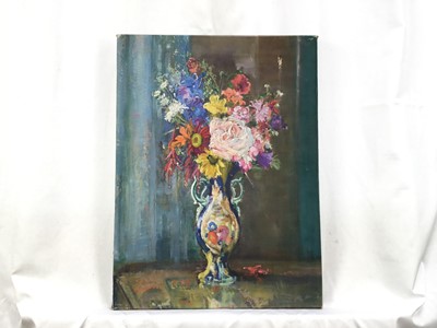 Lot 4 - Amy Millar Watt (1900-1956) oil on canvas, Flowers in a Swansea vase, 40 x 30cm unframed