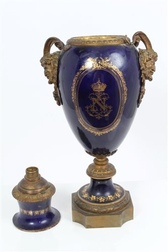 Lot 63 - 19th century Sèvres-style porcelain oil lamp...