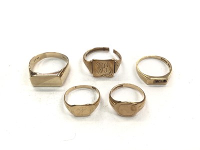 Lot 1108 - Five 9ct gold signet rings