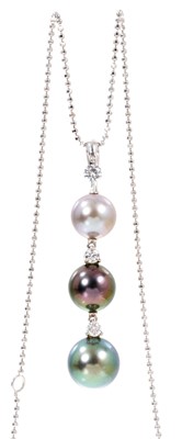 Lot 542 - South Sea cultured grey pearl and diamond pendant necklace with three graduated Tahitian cultured grey pearls and three brilliant cut diamonds in 18ct white gold setting on 18ct white gold chain, e...