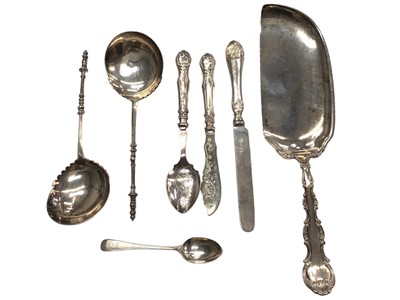 Lot 1110 - Pair of silver serving spoons, American silver crumb scoop by Gorham and other silver flatware