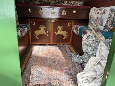 Lot 15 - Charming child's bow top gypsy caravan