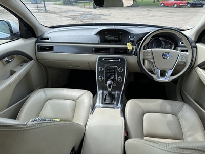 Lot 12 - 2014 Volvo XC70 SE Lux D5 AWD automatic, 5 door estate, reg. no. KS14 MFP