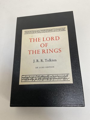 Lot 1704 - J. R. R. Tolkien - 1979 De Luxe edition, The Lord of The Rings